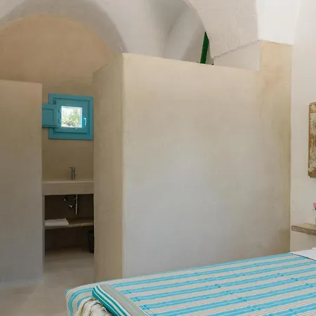 Nido Cicciarolla * Ostuni